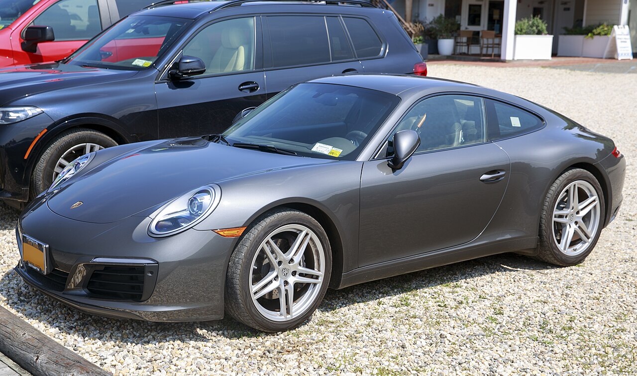 Porsche 911