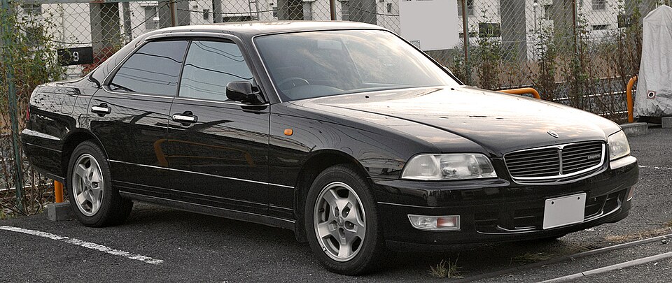 Nissan Leopard