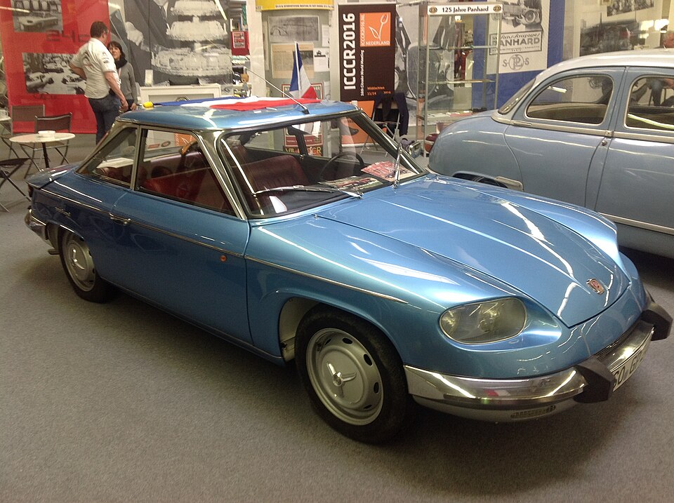 Panhard 24