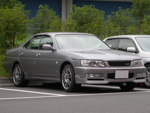 Nissan Laurel