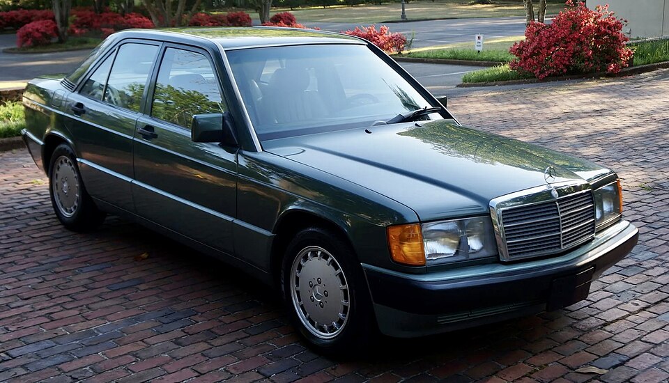 Mercedes-Benz 190 E